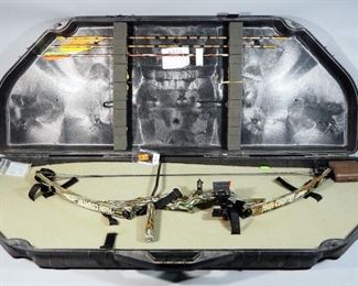 HCA High Country Extreme Compound Bow, 27" Draw, With 3 Arrows, Extra Heads, And Foam Lined Hard Case