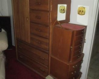 Bedroom Suite ~ Jewelry Chest