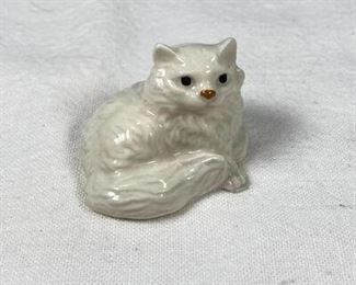 Miniature Vintage Hagen Renaker White Persian Long Hair Cat Figurine