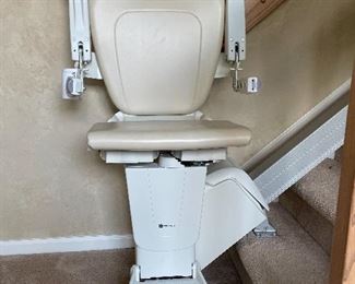 Stair lift - straight lift for standard flight -13 steps