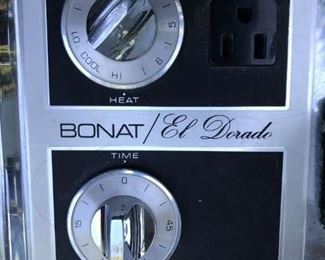 Bonat - Bonnet style in home hair dryer 
Working good condition 