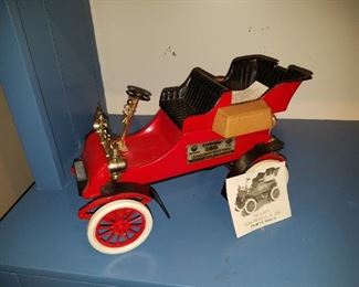 Jim Beam whiskey decanter (empty)