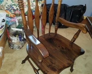 Kling Colonial dining room set