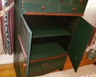 queen bed, green painted wood bedroom set