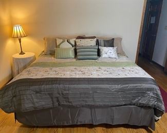 King Base & King Sealy Posturepedic Ultra Plush Mattress - 29"H x 77"W x 80"D - WAS $175 NOW $100