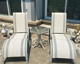 5PC Patio Set - 2 x Chairs + 2 x Ottoman + 1 x Hexagon Glass Top Table - WAS $125 NOW $75