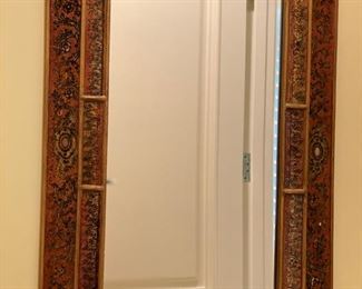 Wall mirror. Photo 1 of 2. 