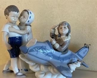 Lladros. Photo 1 of 3. 