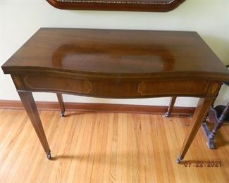 antique folding/extending table