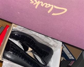 lady's shoes $5-$10ea sizes 8 1/2 and 9, boots are more