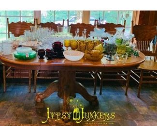 Jypsy Junkers.Oak Table Chairs