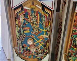 Vintage pinball games for restoration