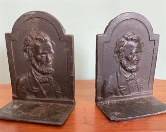 SMALL Lincoln book ends