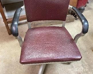 Good Form office chair made by The General Fireproofing Company