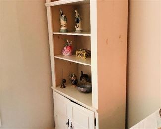 Arched Bookshelf with Cabinet