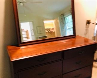 Chest of Drawers with Mirror 