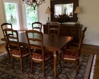 FREMARC DINING TABLE W/PULL-OUT LEAVES ON EACH END, W/6-CHAIRS, SEATS UP TO 10