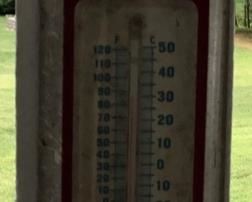VINTAGE ADVERTISING THERMOMETER