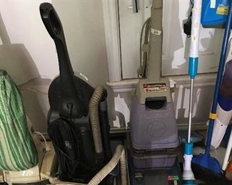 Vacuums, carpet cleaner