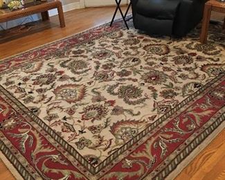 Rug, lift chair (needs work)