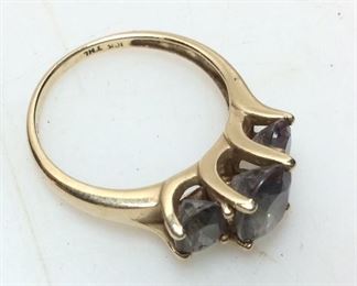 10KT GOLD RING TOURMALINE STONES, 3.6g SIZE 8.5