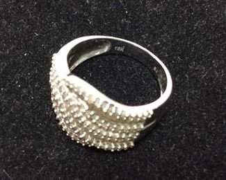 10KT WHITE GOLD DIAMOND CLUSTER RING 4.4G SIZE 8