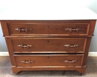 ANTIQUE MARBLE TOP CHEST OF DRAWERS