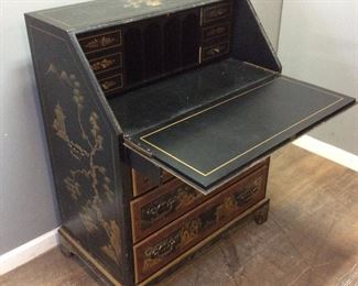 MADDUX COLONIAL SECRETERIAT