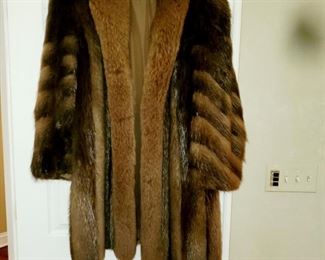 Fur Coat, beaver, strolling coat. L-XL