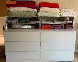 6-Drawer Dresser, Linens