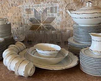 Fine Seyei China Marquis