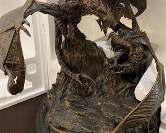 XBOX One Shadow of War Collectible 