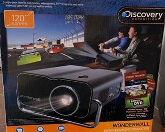 Wonderwall Entertainment Projector