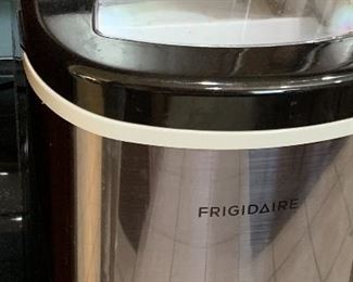 Frigidaire Ice Maker