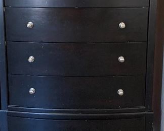 5-Drawer Dresser 