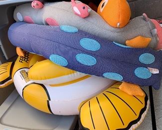 Floaties 