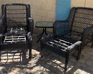 Patio Chairs w Ottomans