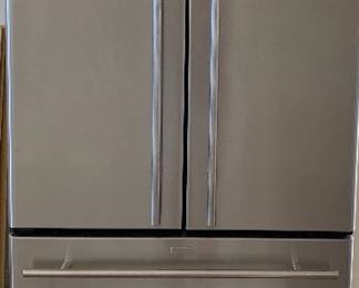 Jenn-Air Refrigerator Freezer