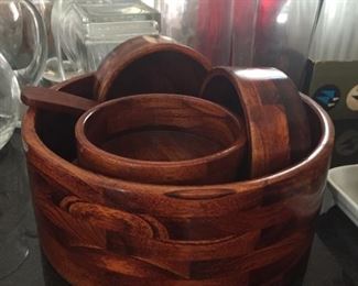 Set of wooden bowls.