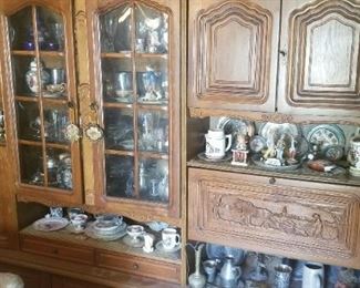 Impressive German Schrank with lots of display and storage