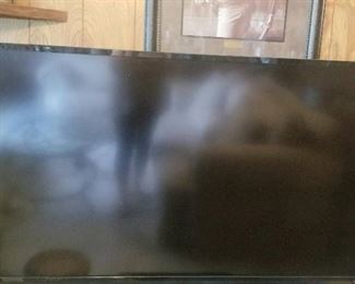 Several Flat screens