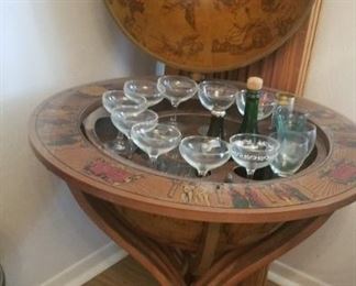 World globe, so you can serve your drinks in style