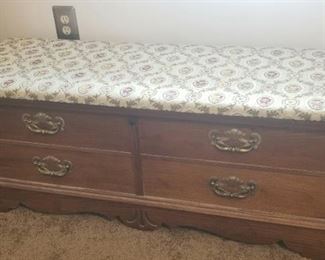 Blanket chest