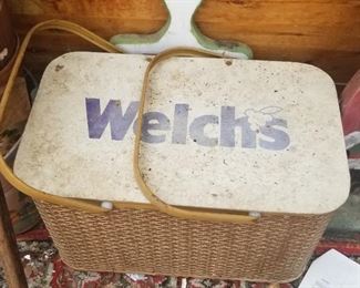 vintage Welch Picnic basket