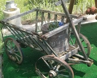 Rustic wagon, needs repair