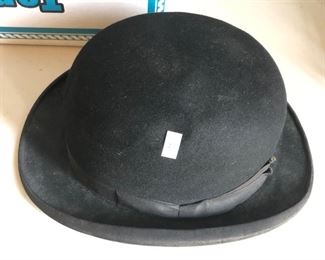 Derby hat