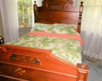 Victorian Double Bed... 