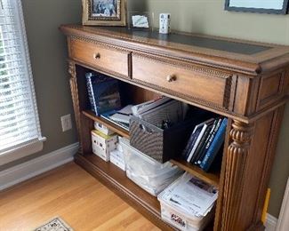 Nice quality bookshelf