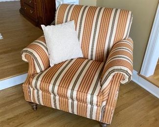 Oversize striped chair