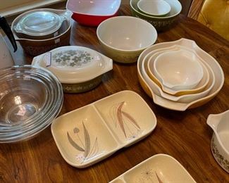 Vintage Pyrex and other kitchen